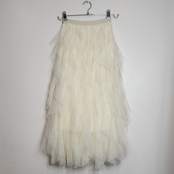 Source Unknown Dresses & Skirts - Elegant Cream Layered Skirt